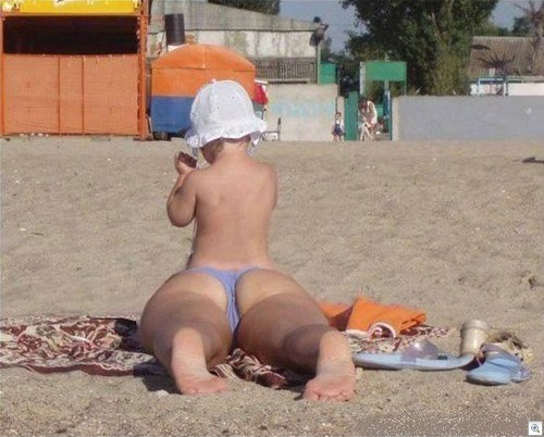 beach funny (1)