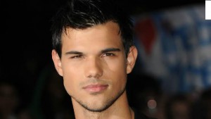 111102092355-taylor-lautner-story-top.jpg