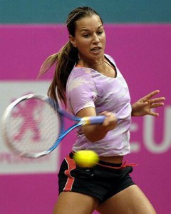 dominika_cibulkova_lila_hra_1.jpg